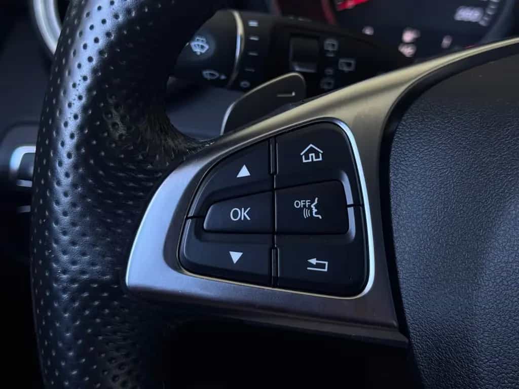 Mercedes-Benz C 300 Kombi AMG LINE*BLACK STYLE*PANO*BURMESTER* 10/2017-photo-20
