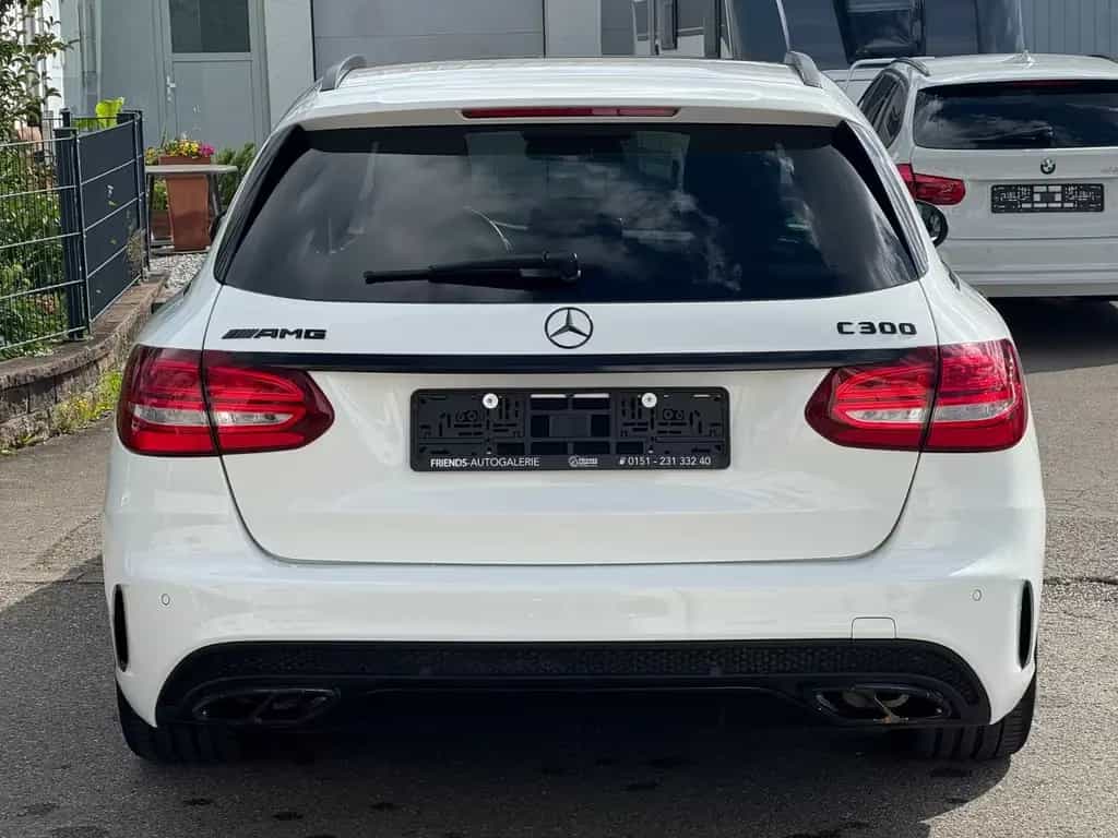 Mercedes-Benz C 300 Kombi AMG LINE*BLACK STYLE*PANO*BURMESTER* 10/2017-photo-5
