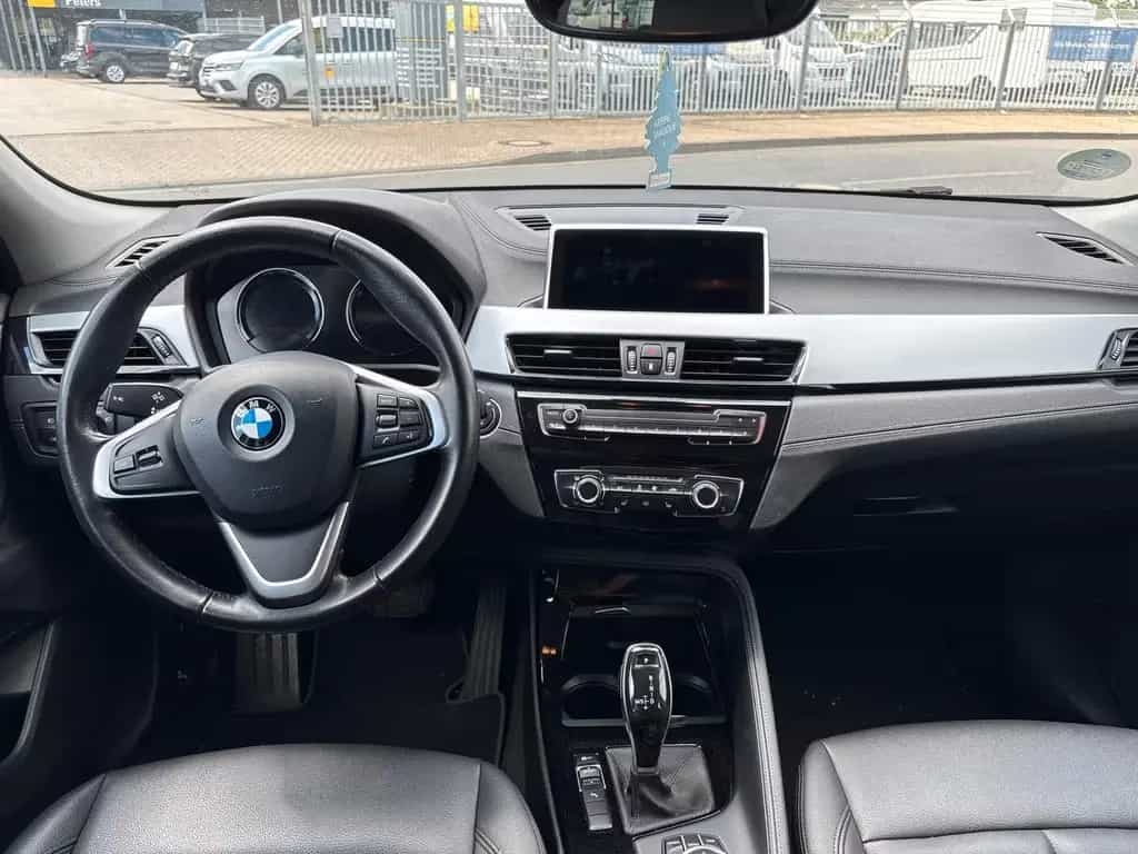 BMW X2 sDrive16d Advantage 01/2020-photo-5