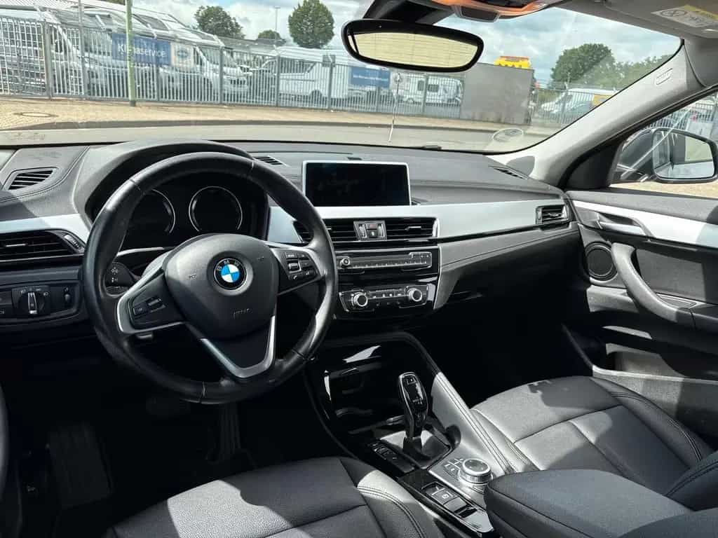 BMW X2 sDrive16d Advantage 01/2020-photo-6