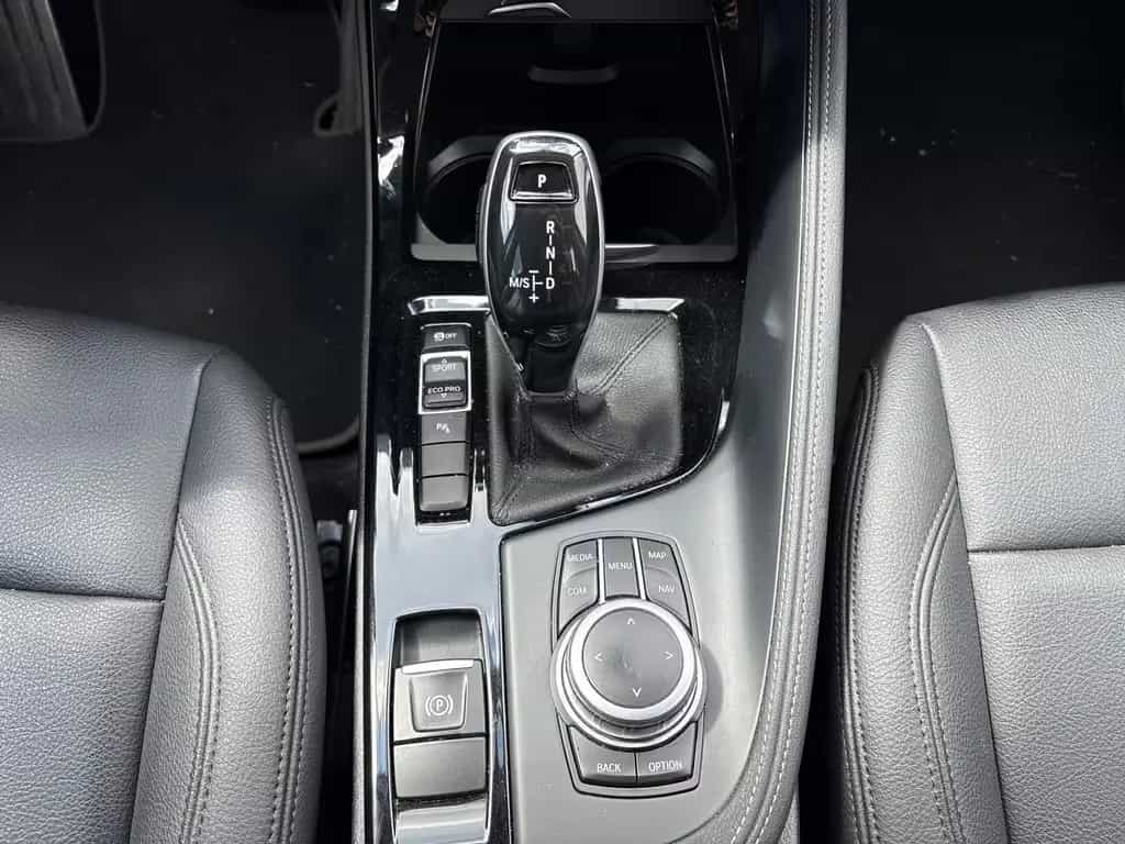 BMW X2 sDrive16d Advantage 01/2020-photo-7