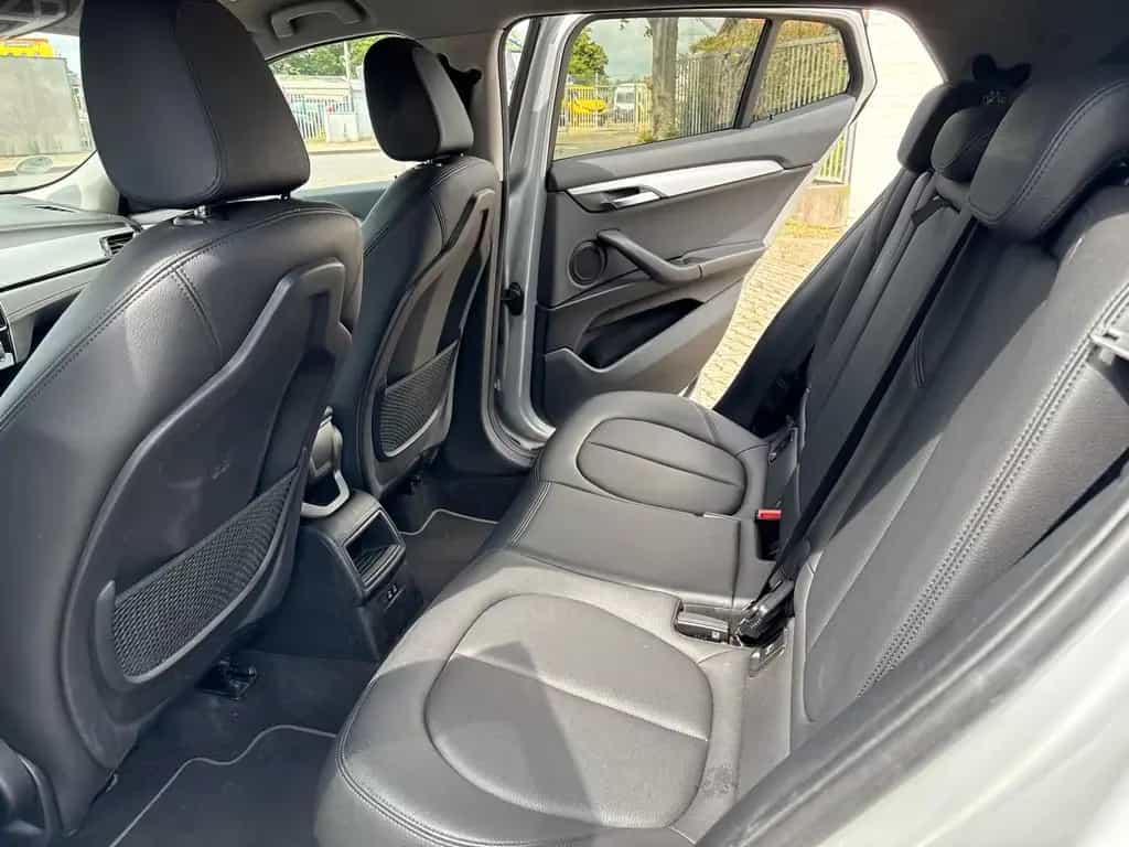BMW X2 sDrive16d Advantage 01/2020-photo-8