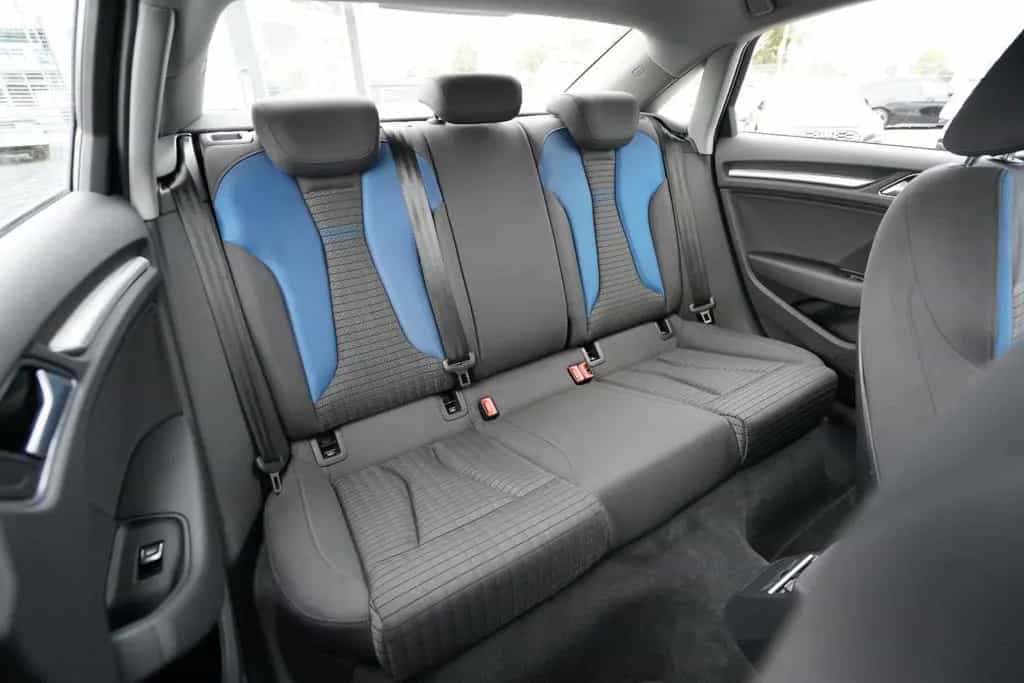 Audi A3 Limo 2.0TDI*Sport*Automatik*Navi*SHZ*Xenon* 02/2018-photo-14