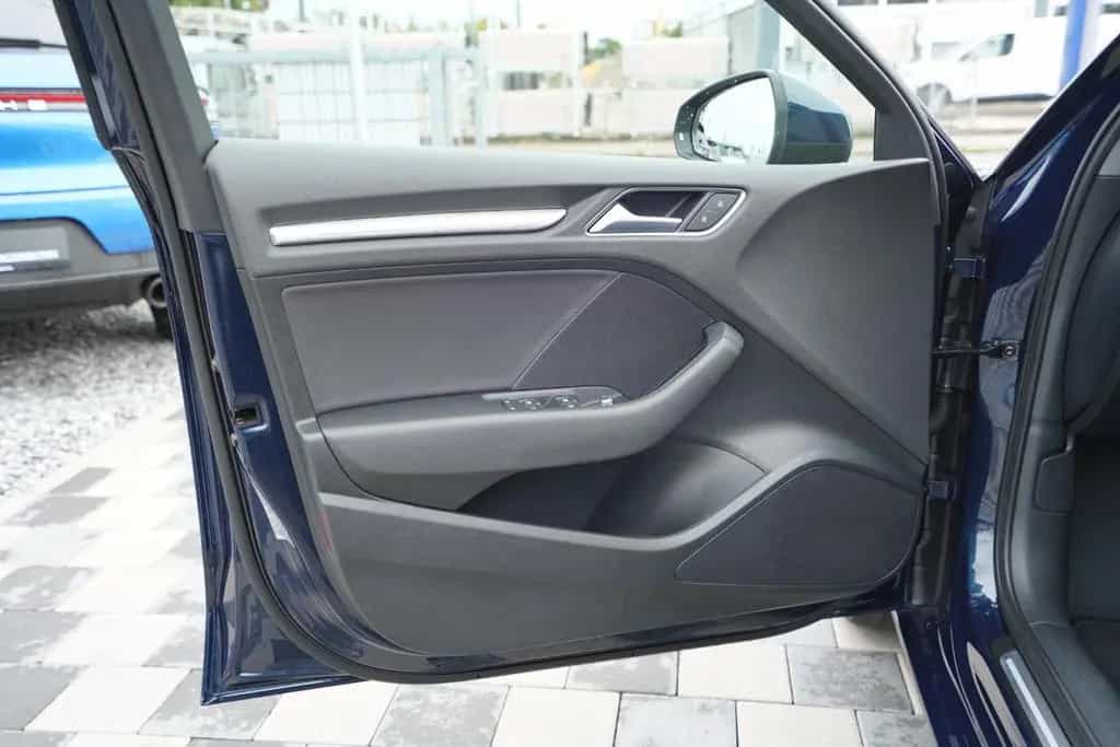 Audi A3 Limo 2.0TDI*Sport*Automatik*Navi*SHZ*Xenon* 02/2018-photo-20