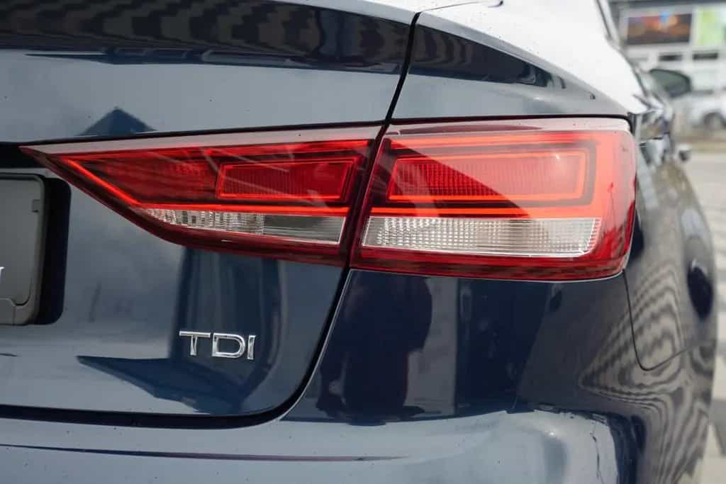 Audi A3 Limo 2.0TDI*Sport*Automatik*Navi*SHZ*Xenon* 02/2018-photo-38