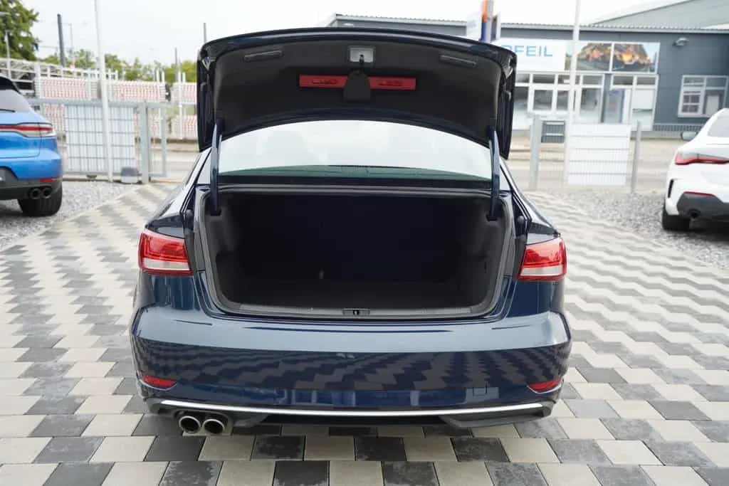 Audi A3 Limo 2.0TDI*Sport*Automatik*Navi*SHZ*Xenon* 02/2018-photo-39