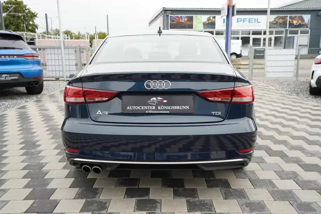 Audi A3 Limo 2.0TDI*Sport*Automatik*Navi*SHZ*Xenon* 02/2018-photo-5