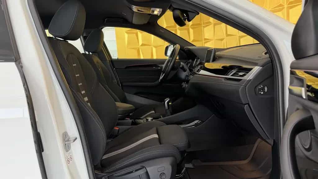 BMW X2 sDrive 18 i Advantage Plus *ACC*SHZ*AHK*NAVI* 08/2020-photo-15