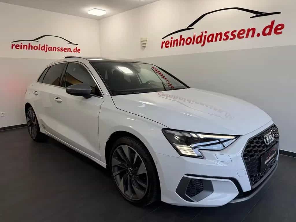 Audi A3 35 TDI ed. one ACC HUD S line Matrix Pano B&O 10/2020-photo-0