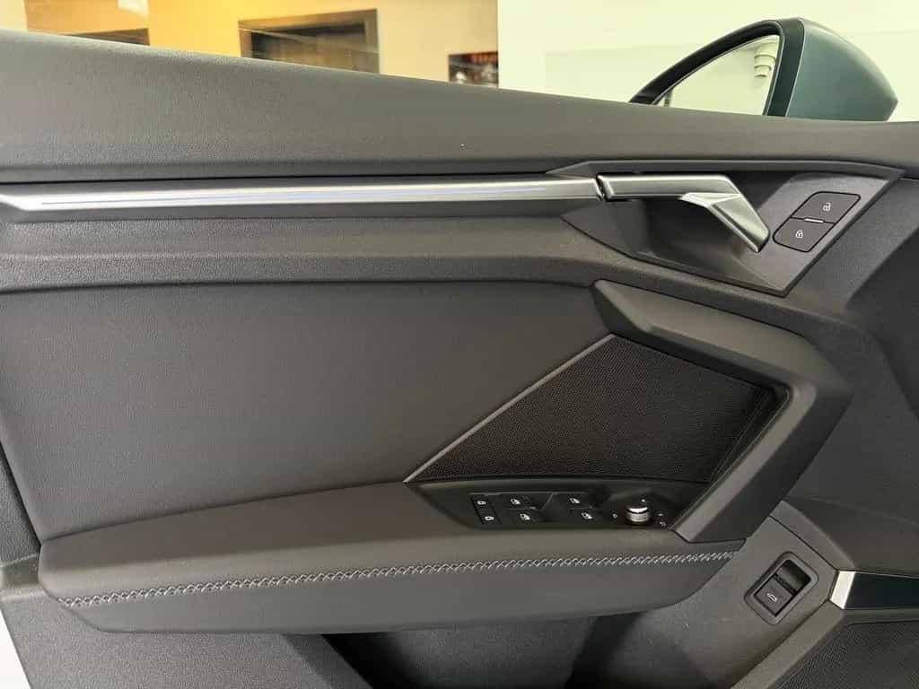Audi A3 35 TDI ed. one ACC HUD S line Matrix Pano B&O 10/2020-photo-27
