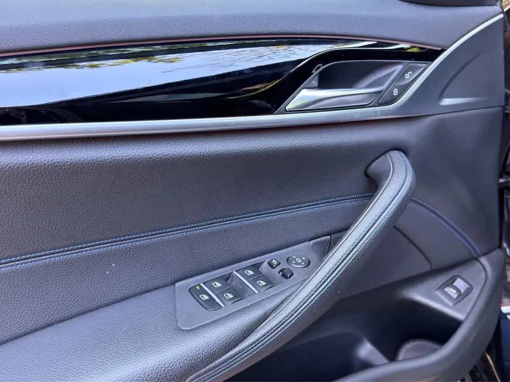 BMW 530 d M Sport ACC|PANO|AHK|HEAD-UP|LED|NAVI|SHZ 10/2019-photo-16
