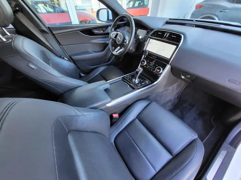 Jaguar XE D 200 SE AWD *Black Pack*1.Hand* 02/2023-photo-16