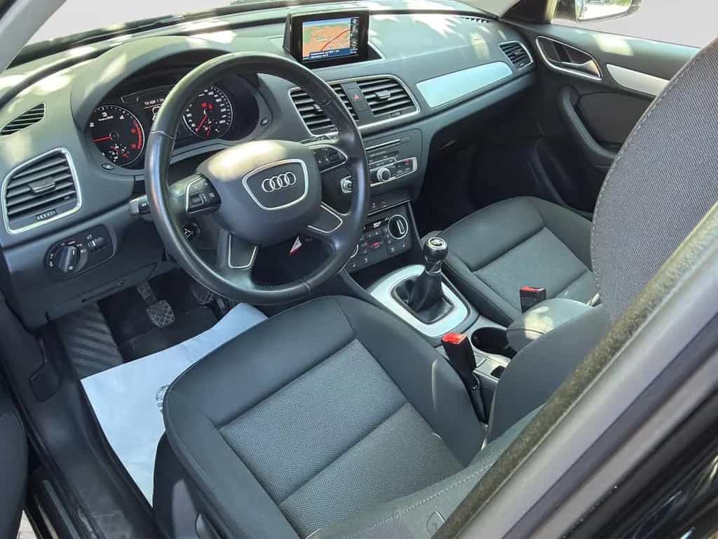Audi Q3 2.0 TDI S- Line LED|NAVI|TEMPOMAT|SITZHEIZUNG 08/2017-photo-4