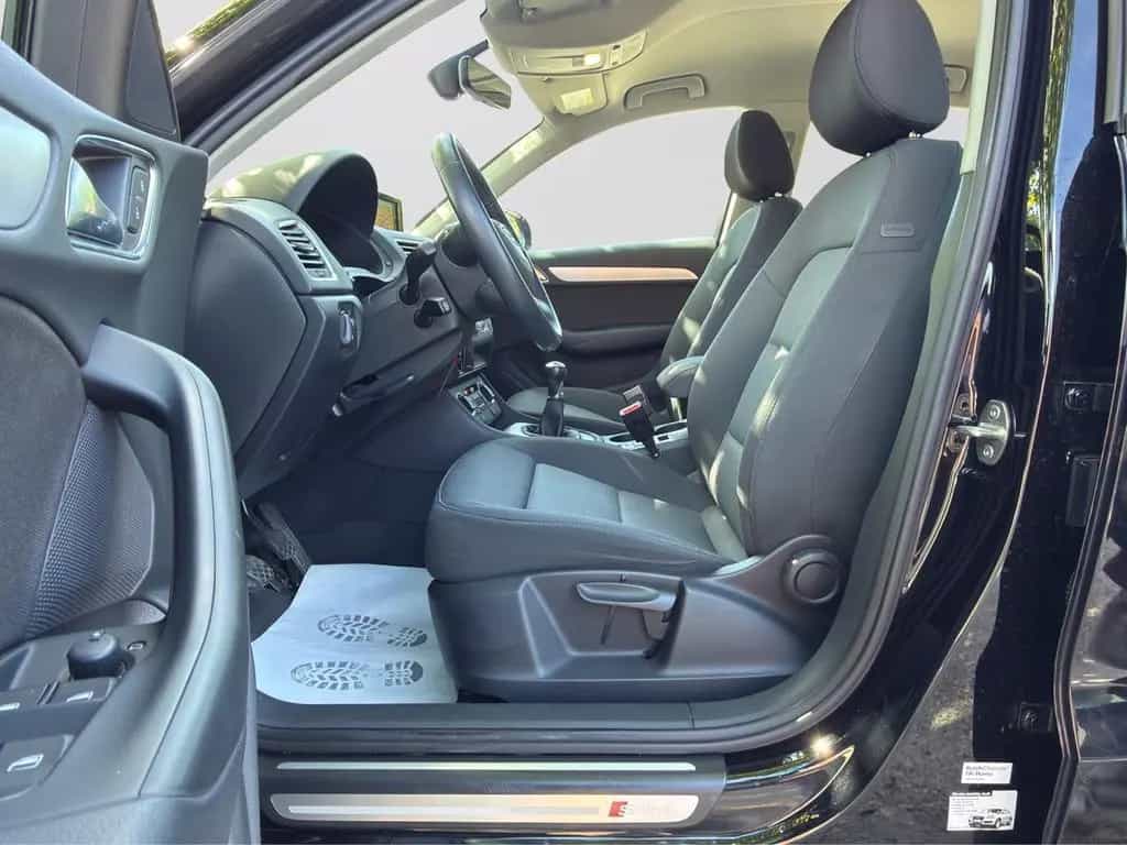 Audi Q3 2.0 TDI S- Line LED|NAVI|TEMPOMAT|SITZHEIZUNG 08/2017-photo-7