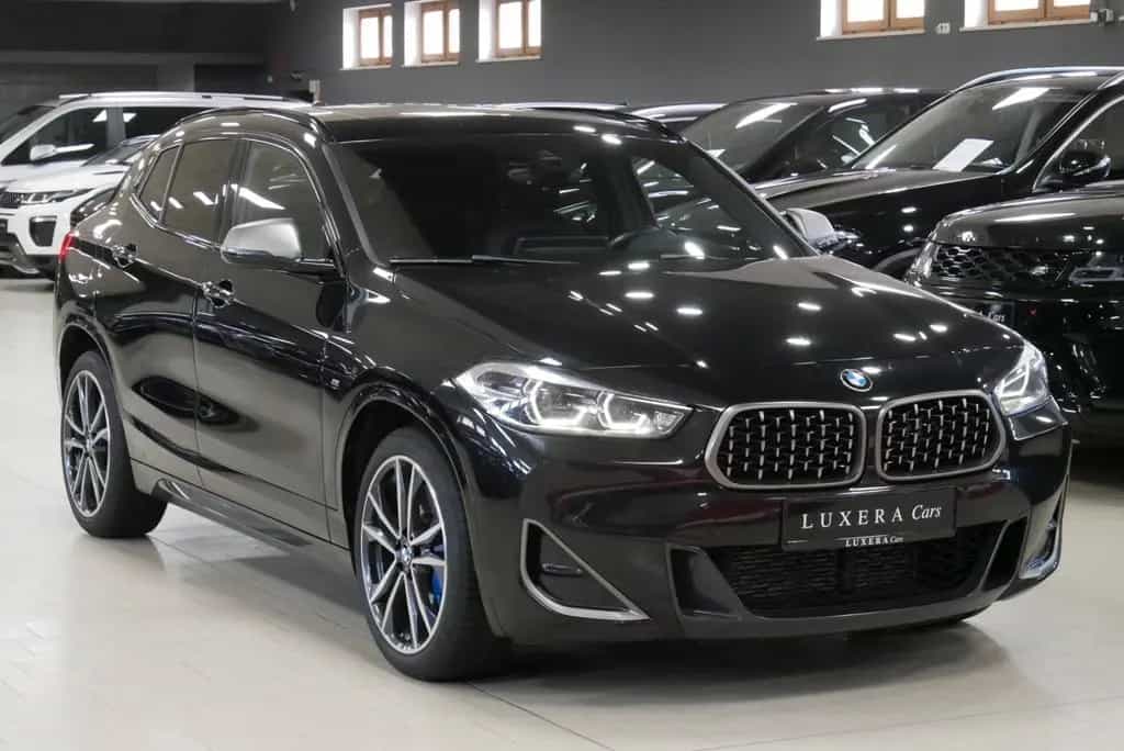 BMW X2 xDrive M35i PANO HuD Navi+ DAB LED 05/2021-photo-3