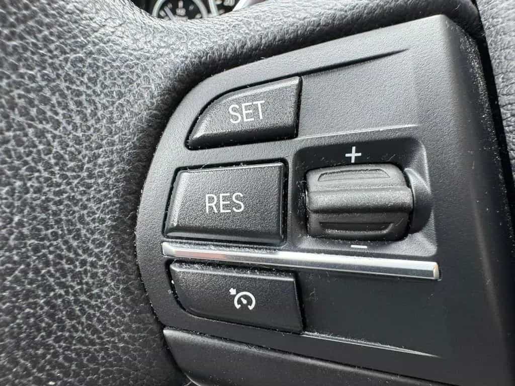 BMW X4 xDrive30 d | AHK | HUD | NAVI | XENON | STHZG 02/2016-photo-11