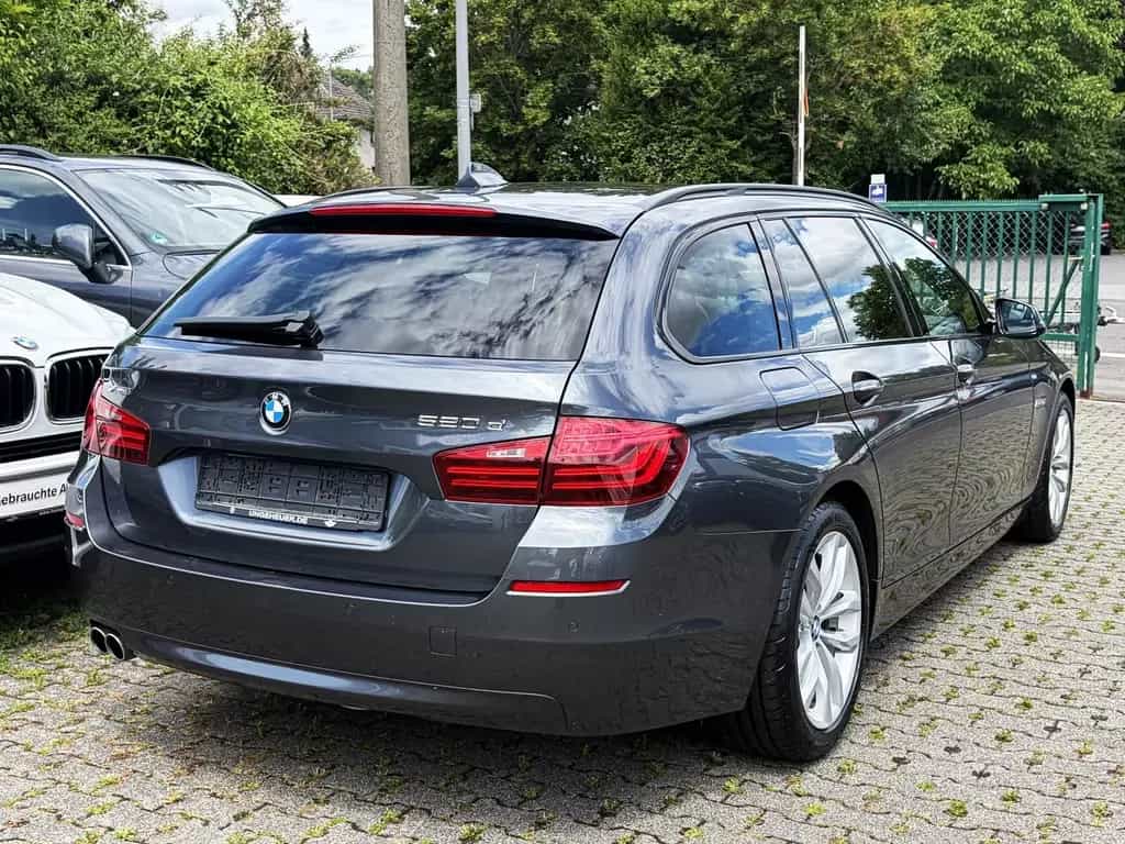 BMW 520 d  5Touring xDrive*HEAD*Luft*SOFT*AHK 02/2017-photo-2
