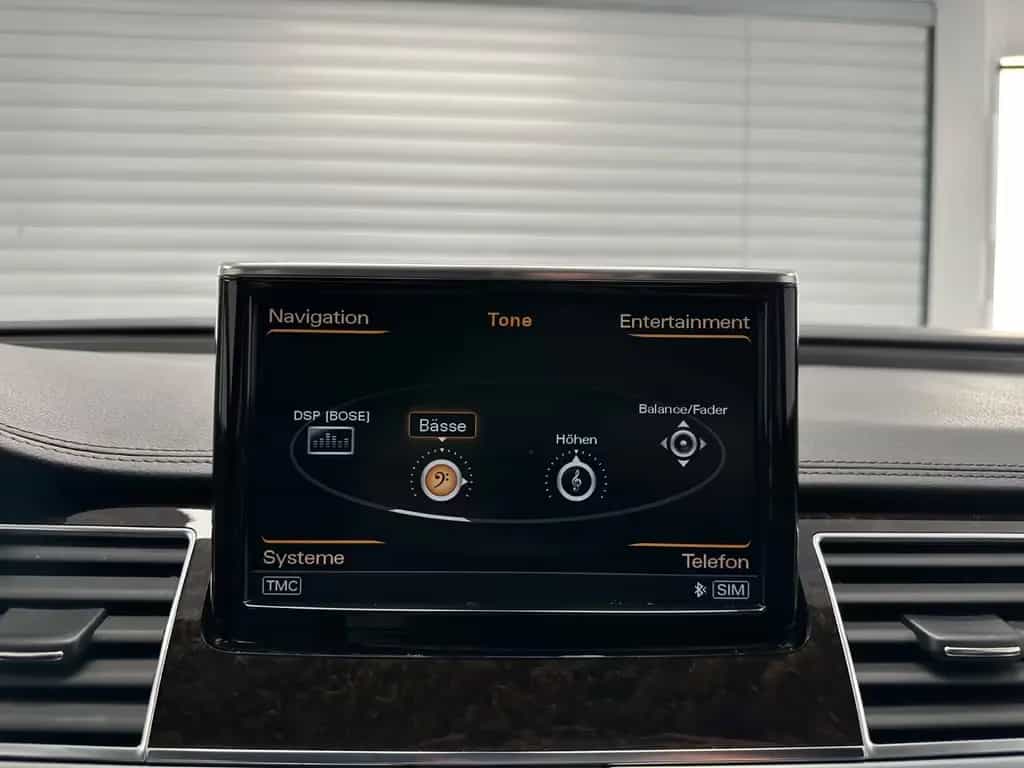 Audi A8 3.0 TDI L QUATTRO 1.HAND PANO BOSE 360° 10/2017-photo-35