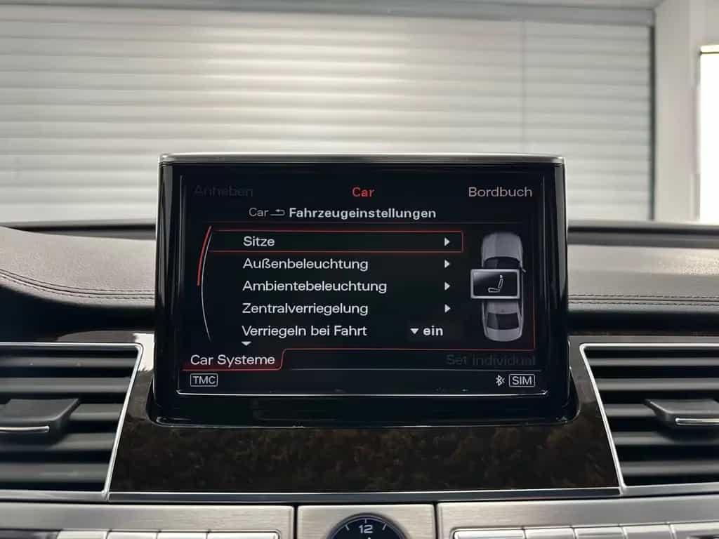 Audi A8 3.0 TDI L QUATTRO 1.HAND PANO BOSE 360° 10/2017-photo-40