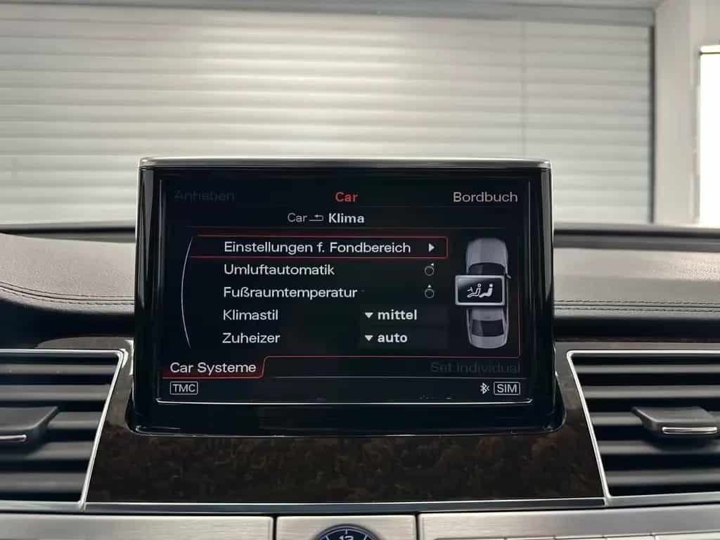 Audi A8 3.0 TDI L QUATTRO 1.HAND PANO BOSE 360° 10/2017-photo-42