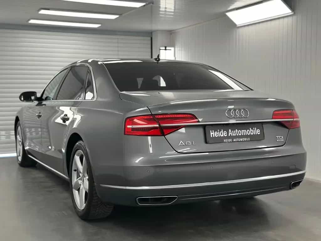 Audi A8 3.0 TDI L QUATTRO 1.HAND PANO BOSE 360° 10/2017-photo-8