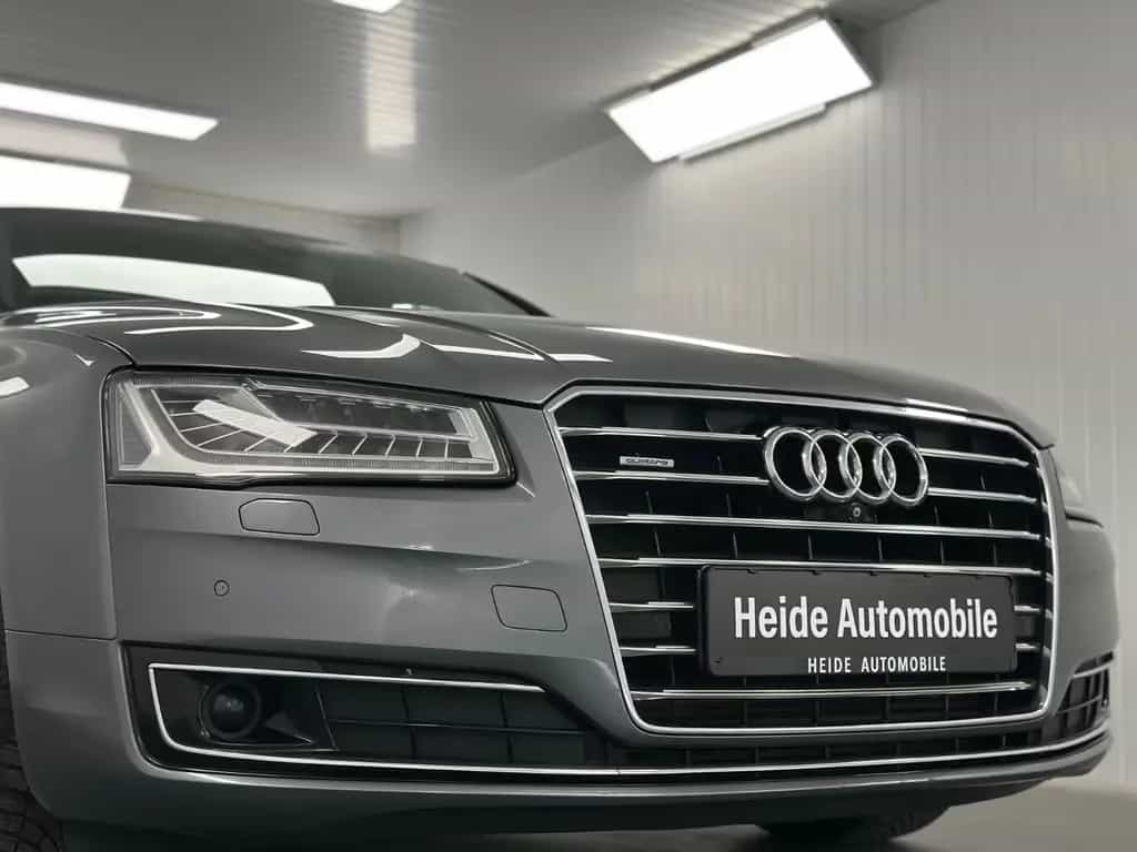 Audi A8 3.0 TDI L QUATTRO 1.HAND PANO BOSE 360° 10/2017-photo-9