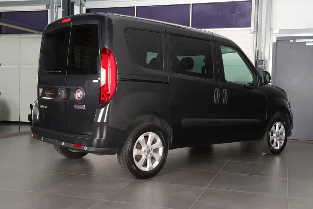 Fiat Doblo 1.4 T-Jet 16V Lounge KD+TÜV NEU SELTE 11/2019-photo-31