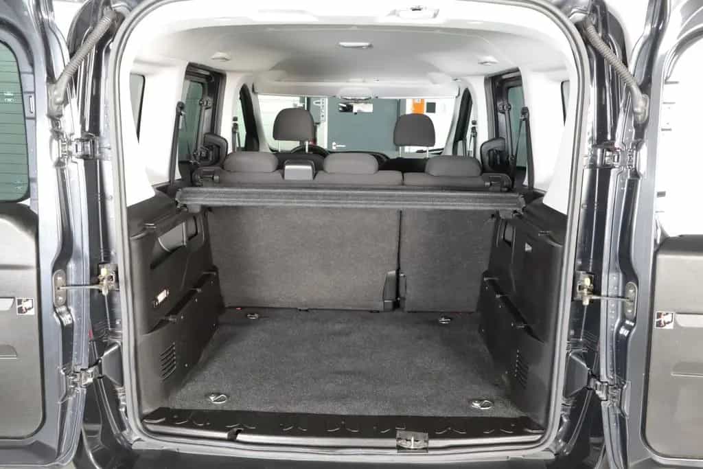 Fiat Doblo 1.4 T-Jet 16V Lounge KD+TÜV NEU SELTE 11/2019-photo-36