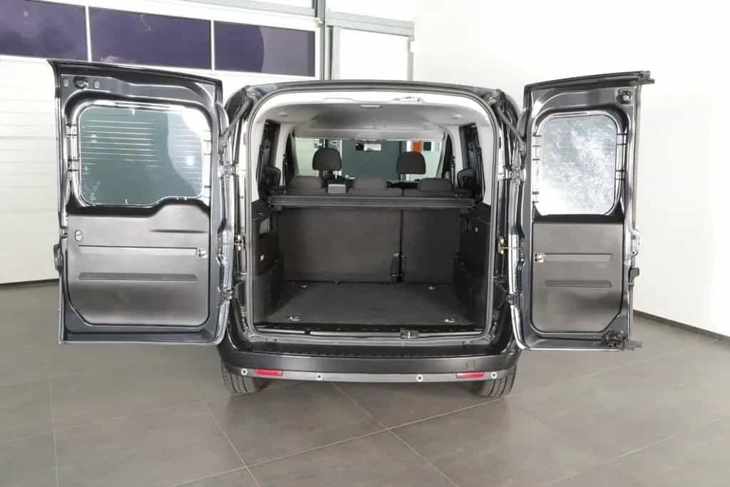 Fiat Doblo 1.4 T-Jet 16V Lounge KD+TÜV NEU SELTE 11/2019-photo-37