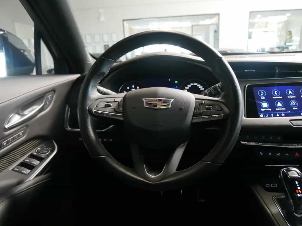 Cadillac XT4 Turbo Premium Luxury AWD Leder Pano Kamera 07/2022-photo-19