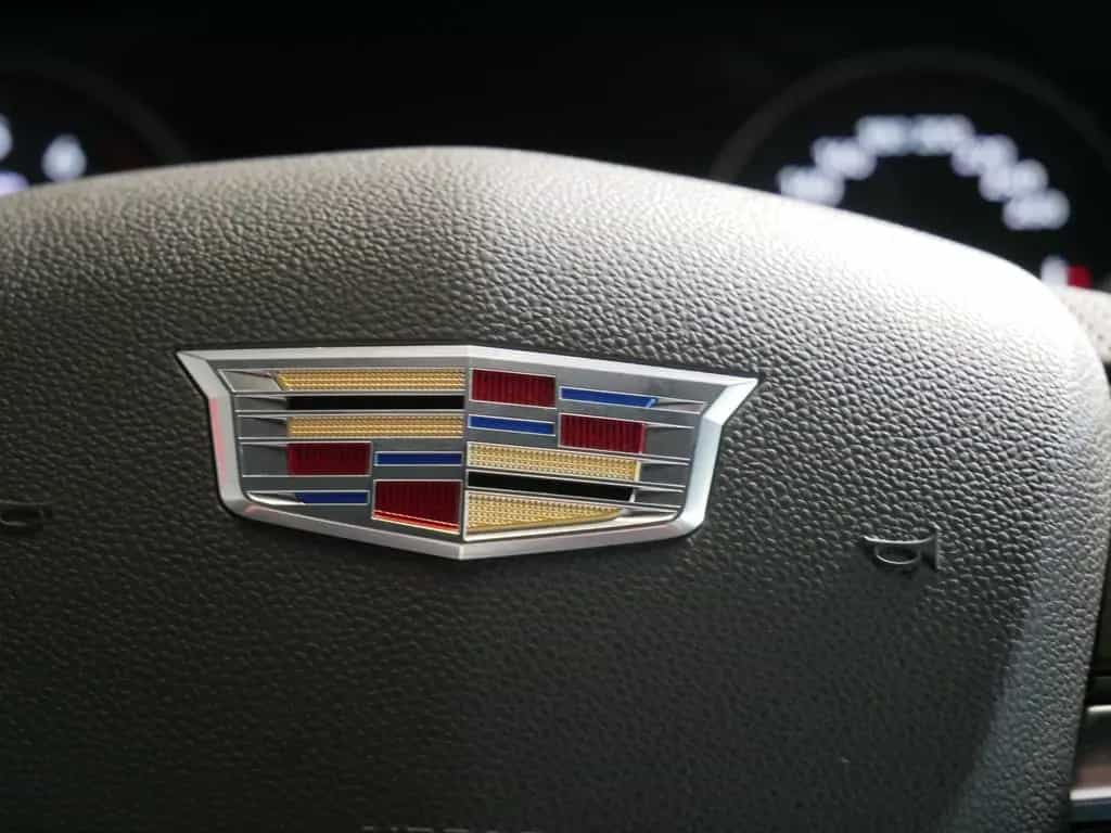 Cadillac XT4 Turbo Premium Luxury AWD Leder Pano Kamera 07/2022-photo-24