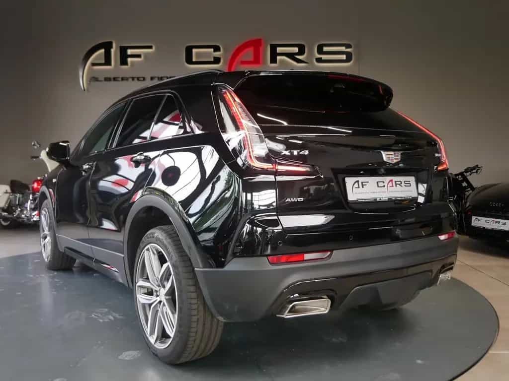 Cadillac XT4 Turbo Premium Luxury AWD Leder Pano Kamera 07/2022-photo-4