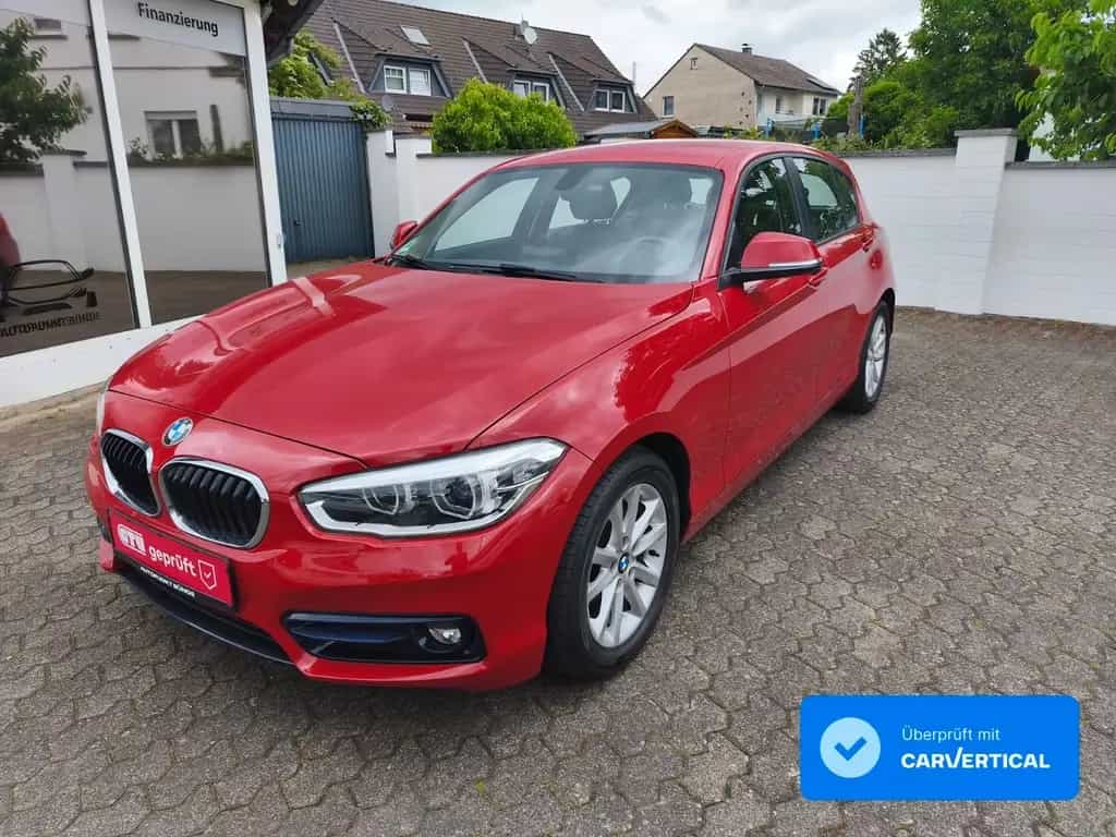 BMW 118 i Sport Line *LED*SHZ*PDC*Tempomat*8Fach* 09/2019-photo-0