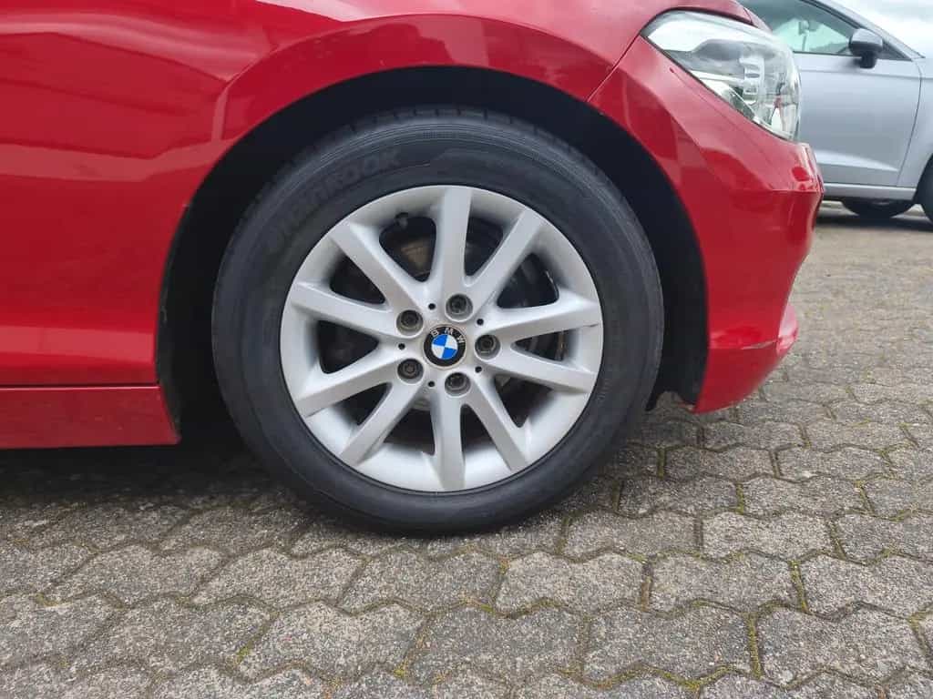 BMW 118 i Sport Line *LED*SHZ*PDC*Tempomat*8Fach* 09/2019-photo-20