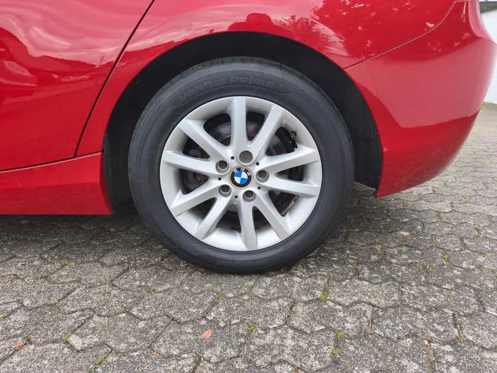 BMW 118 i Sport Line *LED*SHZ*PDC*Tempomat*8Fach* 09/2019-photo-23