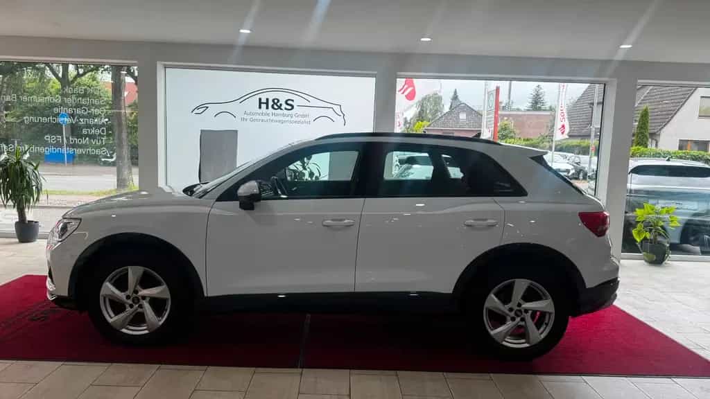 Audi Q3 35 TFSI advanced 08/2023-photo-1