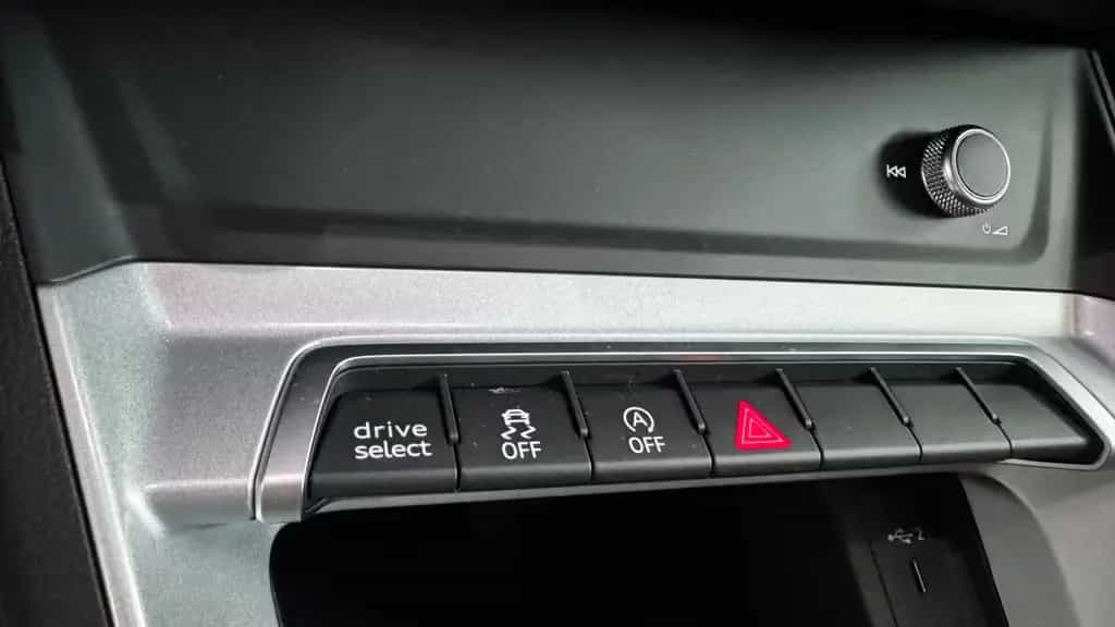 Audi Q3 35 TFSI advanced 08/2023-photo-31