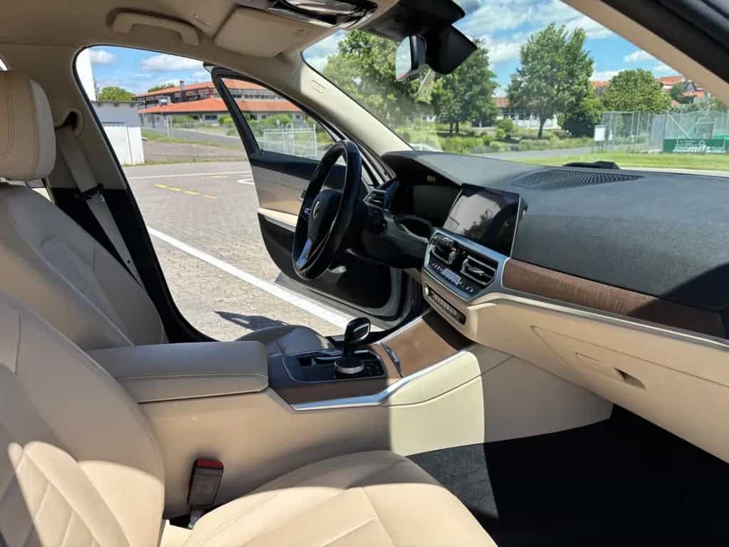 BMW 330 d xDrive Touring Advantage Automatic Adva... 10/2019-photo-10