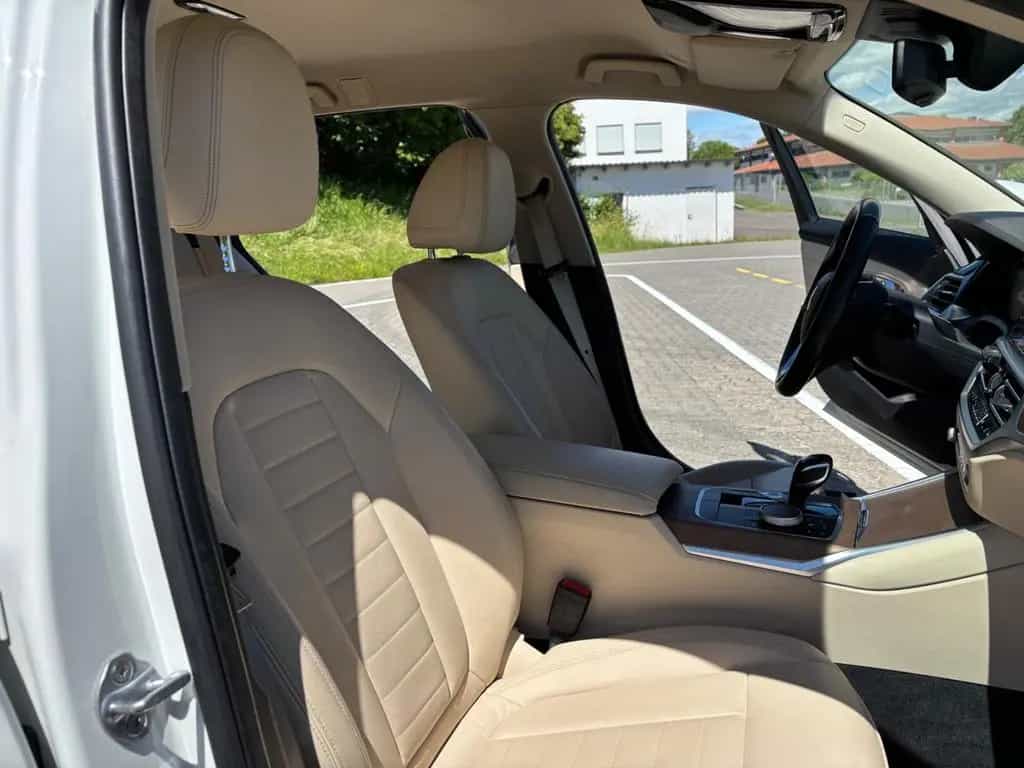 BMW 330 d xDrive Touring Advantage Automatic Adva... 10/2019-photo-18