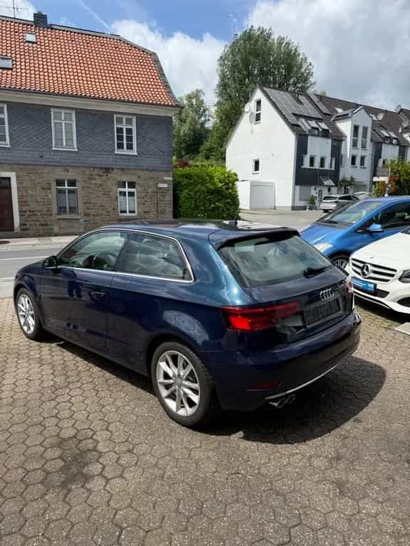 Audi A3 1.5 TFSI|Neu Tüv|s-line|77tsdkm|8Fachberreift 07/2017-photo-3