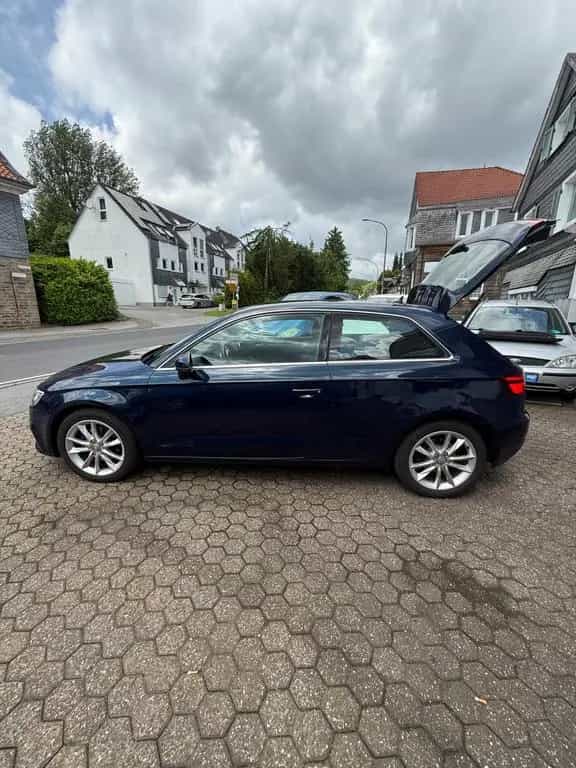 Audi A3 1.5 TFSI|Neu Tüv|s-line|77tsdkm|8Fachberreift 07/2017-photo-6