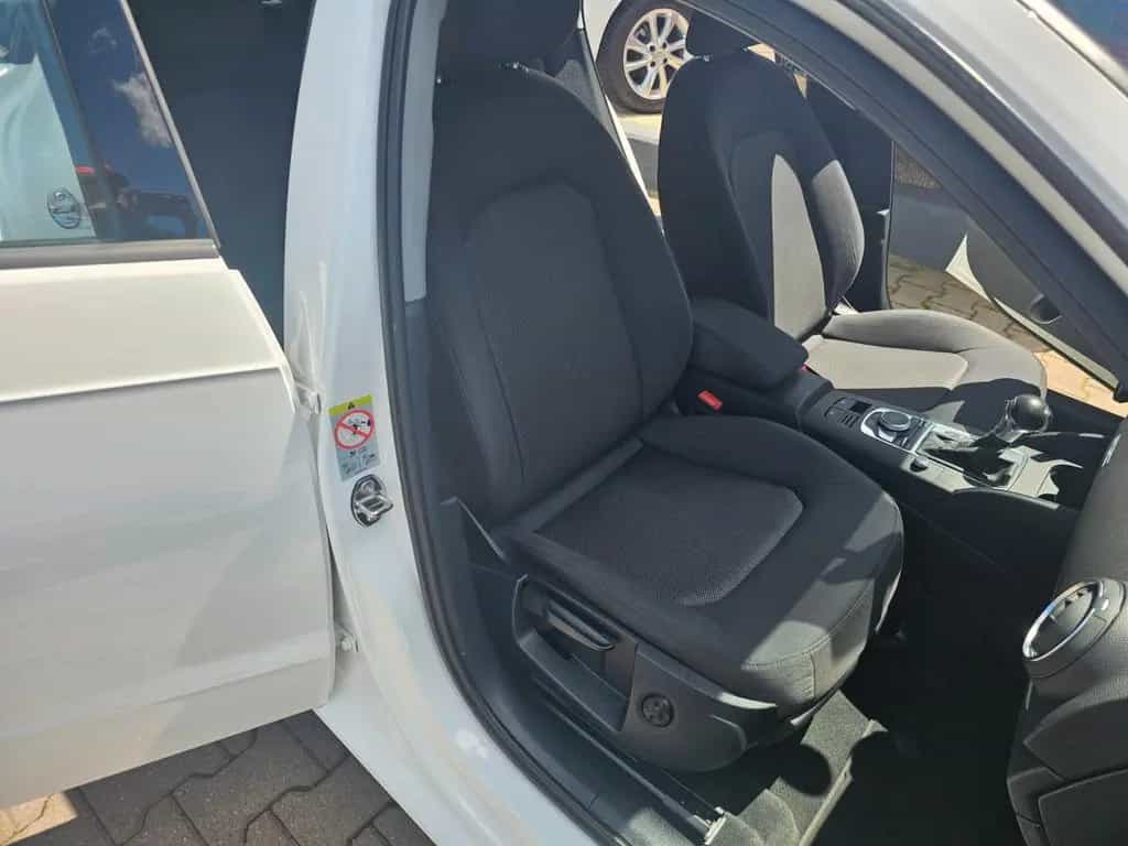 Audi A3 Sportback Automatik*NAVI*XENON*PDC*SHZ* 01/2018-photo-13