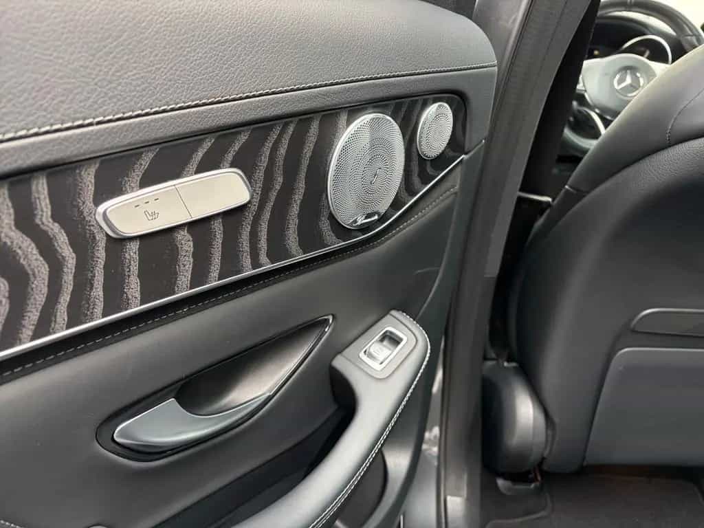 Mercedes-Benz GLC 63 AMG GLC63 AMG 4Matic *HUD,SitzBelüftung,Pano,8-fach* 12/2018-photo-24