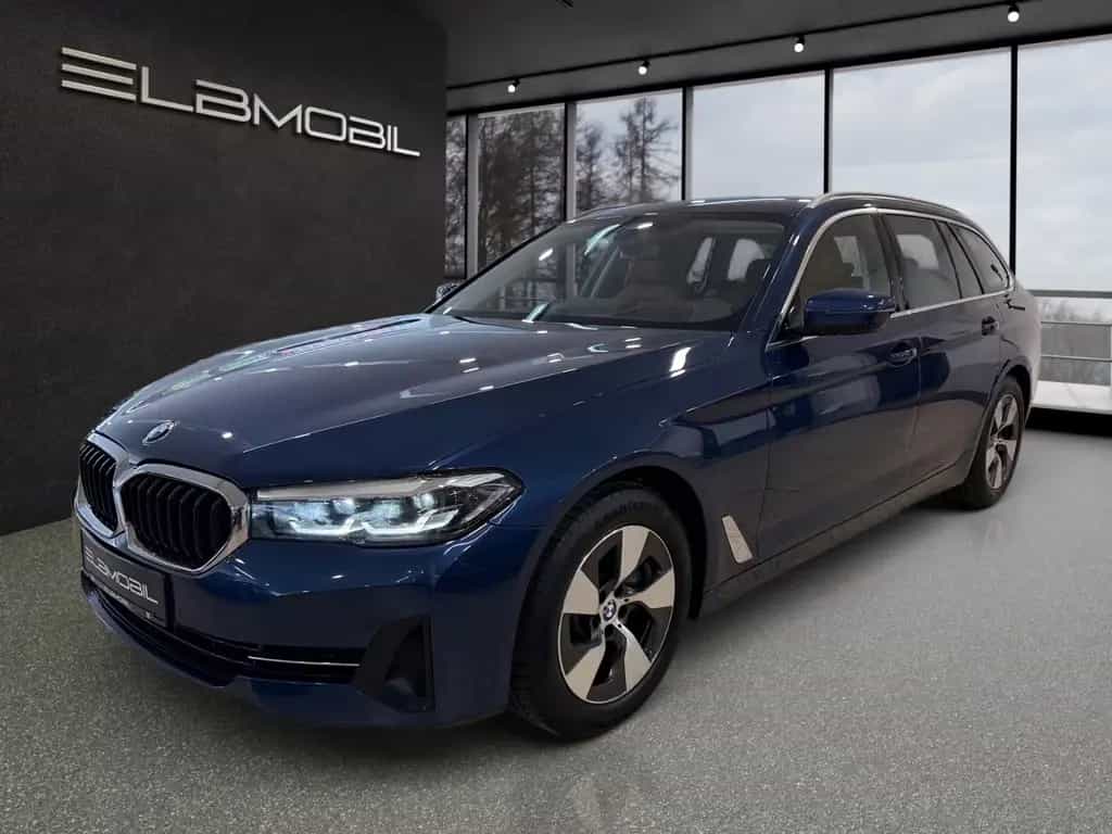 BMW 520 d xDrive Touring Steptroni*Head-Up*Driving* 10/2021-photo-1