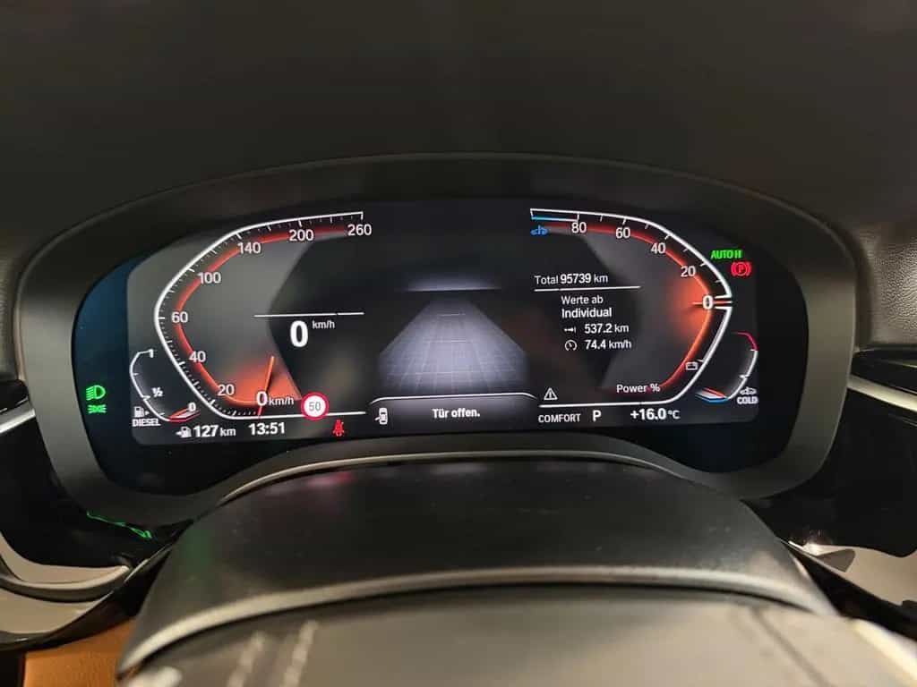 BMW 520 d xDrive Touring Steptroni*Head-Up*Driving* 10/2021-photo-16