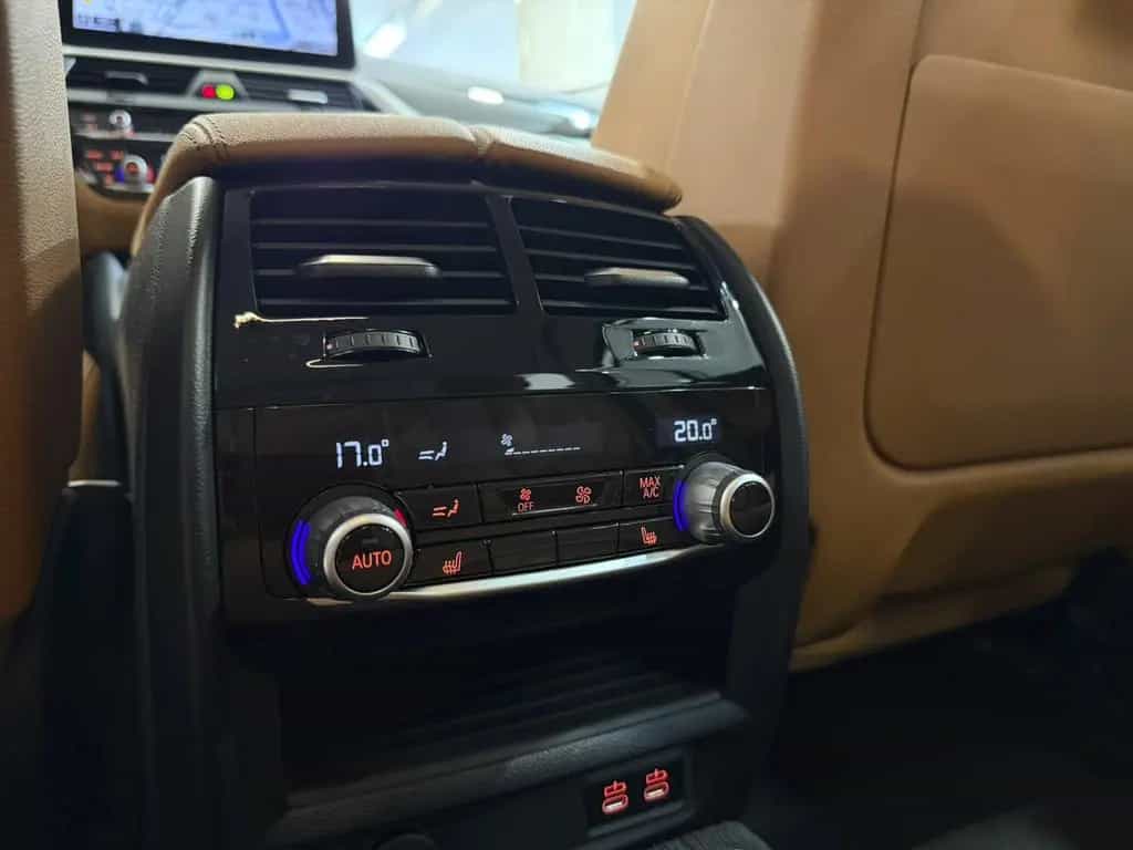 BMW 520 d xDrive Touring Steptroni*Head-Up*Driving* 10/2021-photo-19