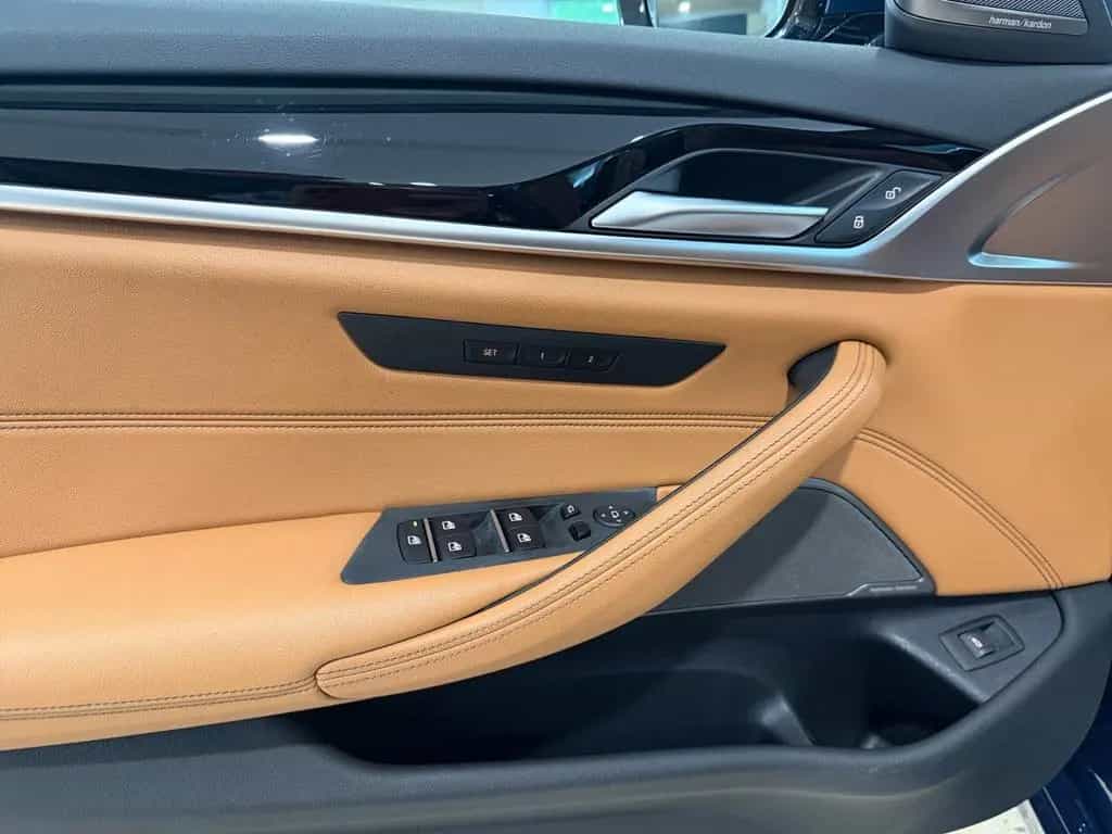 BMW 520 d xDrive Touring Steptroni*Head-Up*Driving* 10/2021-photo-22