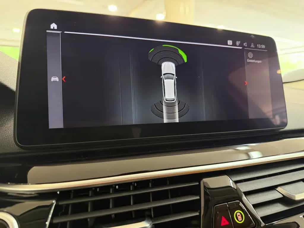 BMW 520 d xDrive Touring Steptroni*Head-Up*Driving* 10/2021-photo-24