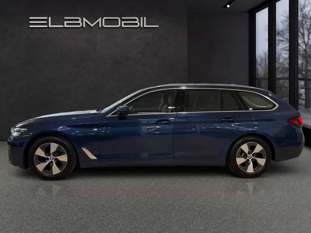 BMW 520 d xDrive Touring Steptroni*Head-Up*Driving* 10/2021-photo-3