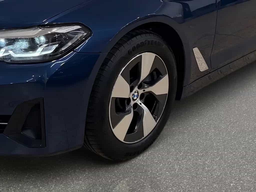 BMW 520 d xDrive Touring Steptroni*Head-Up*Driving* 10/2021-photo-8